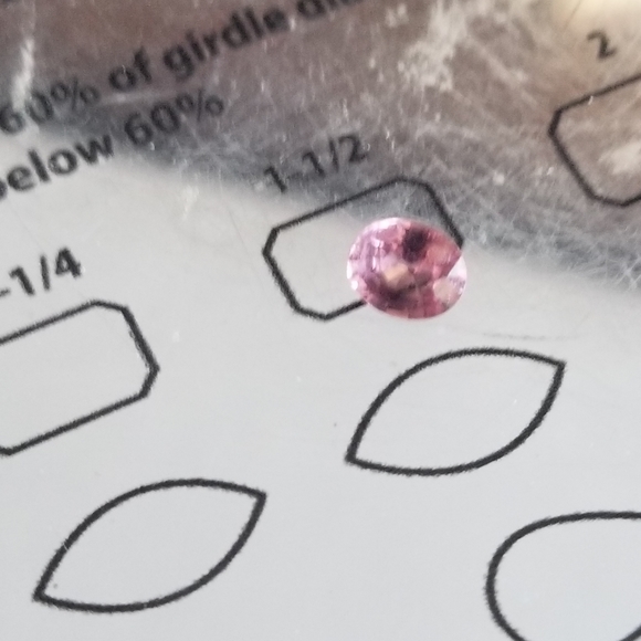 light violet purple pink  spinel under .50 carats - Picture 8 of 16